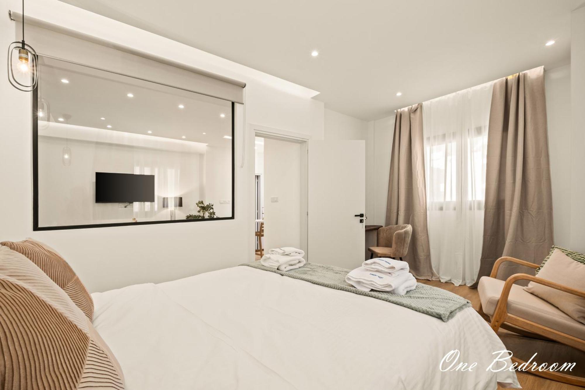 Lazuli Hermes Apartments Larnaca Exteriör bild