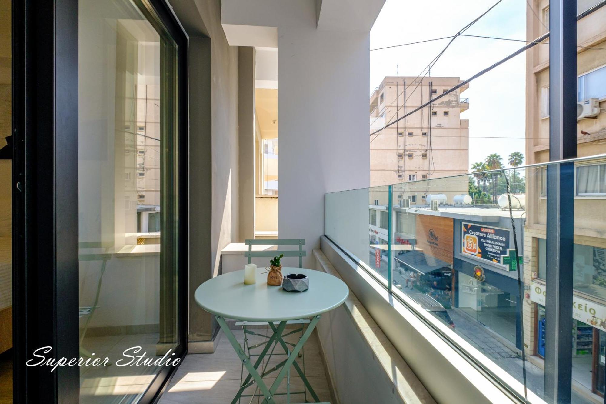 Lazuli Hermes Apartments Larnaca Exteriör bild