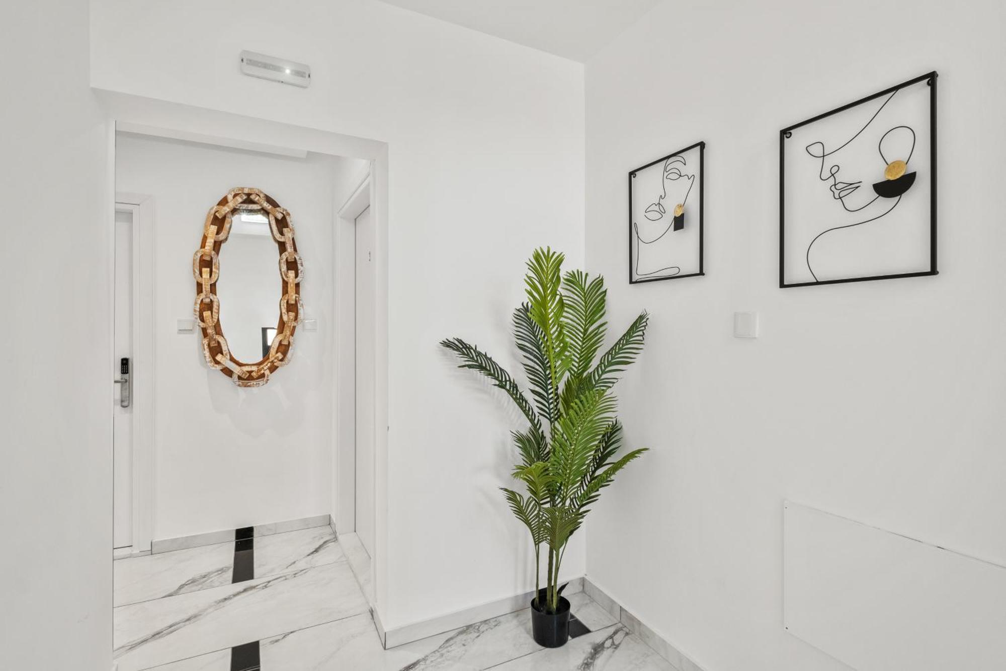 Lazuli Hermes Apartments Larnaca Exteriör bild