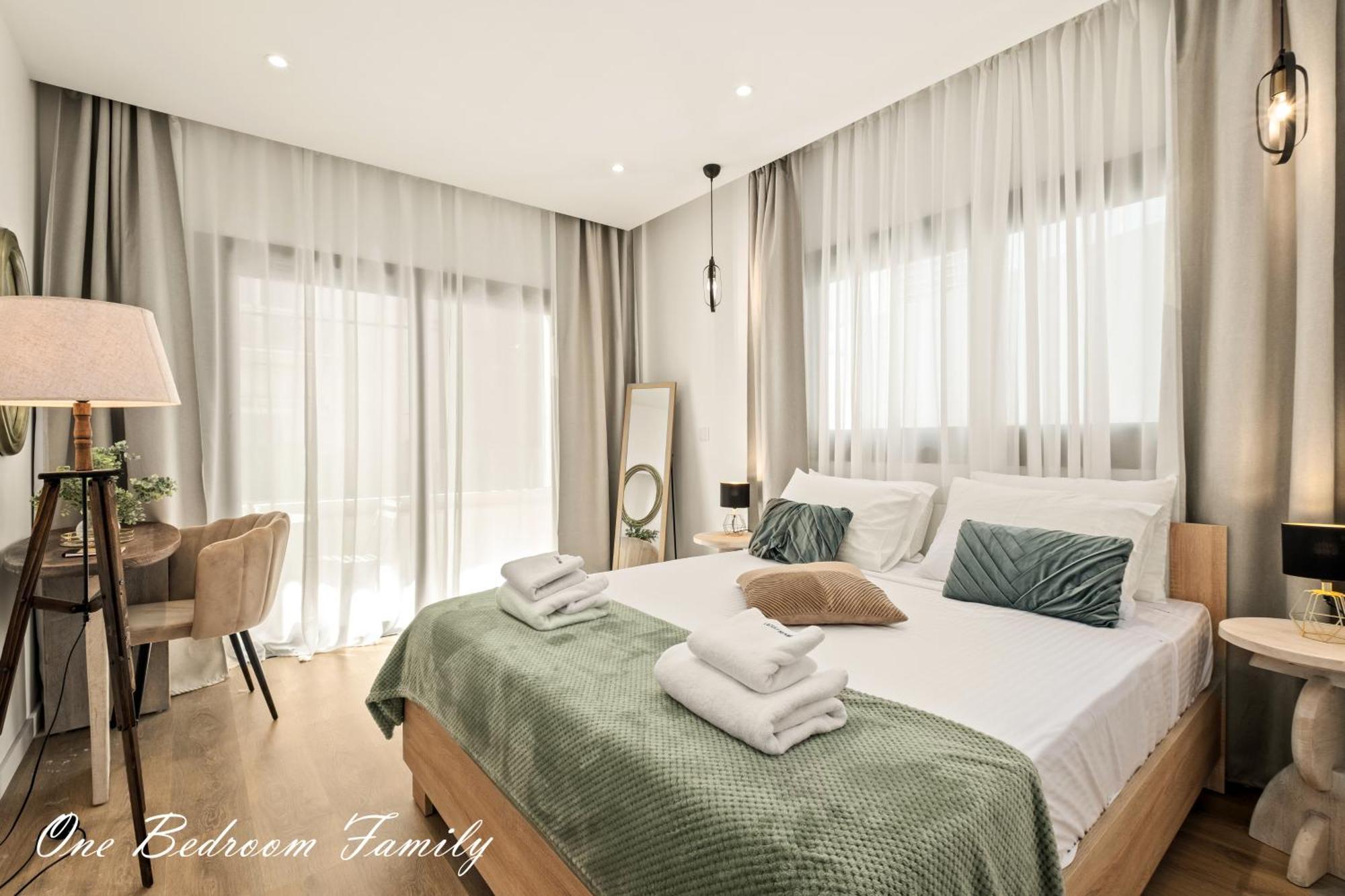 Lazuli Hermes Apartments Larnaca Exteriör bild