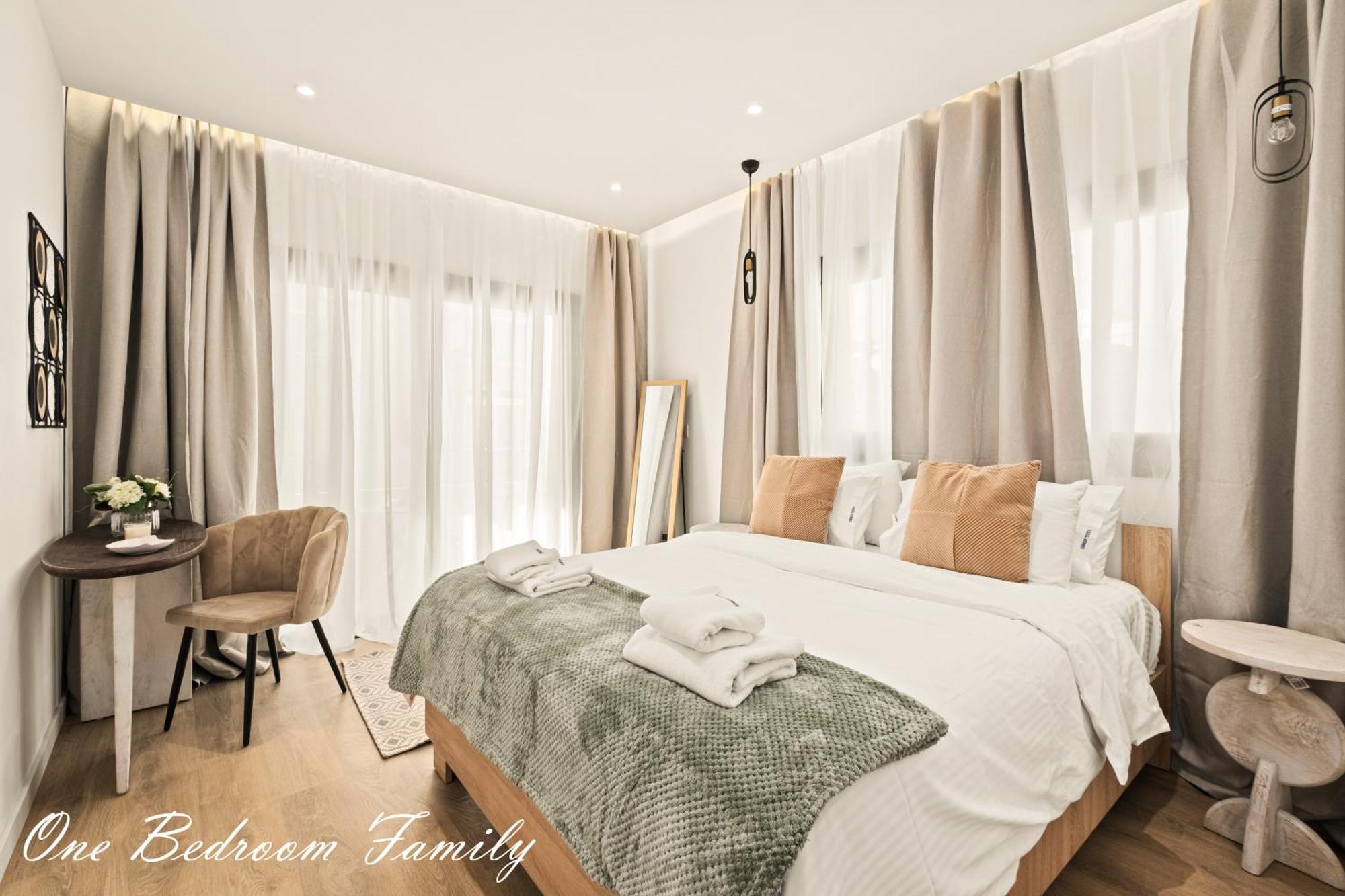 Lazuli Hermes Apartments Larnaca Exteriör bild