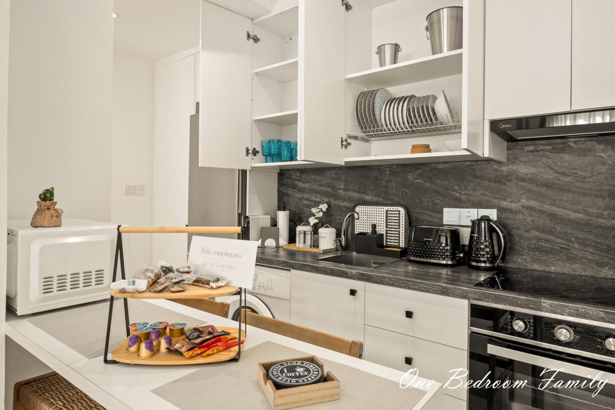 Lazuli Hermes Apartments Larnaca Exteriör bild