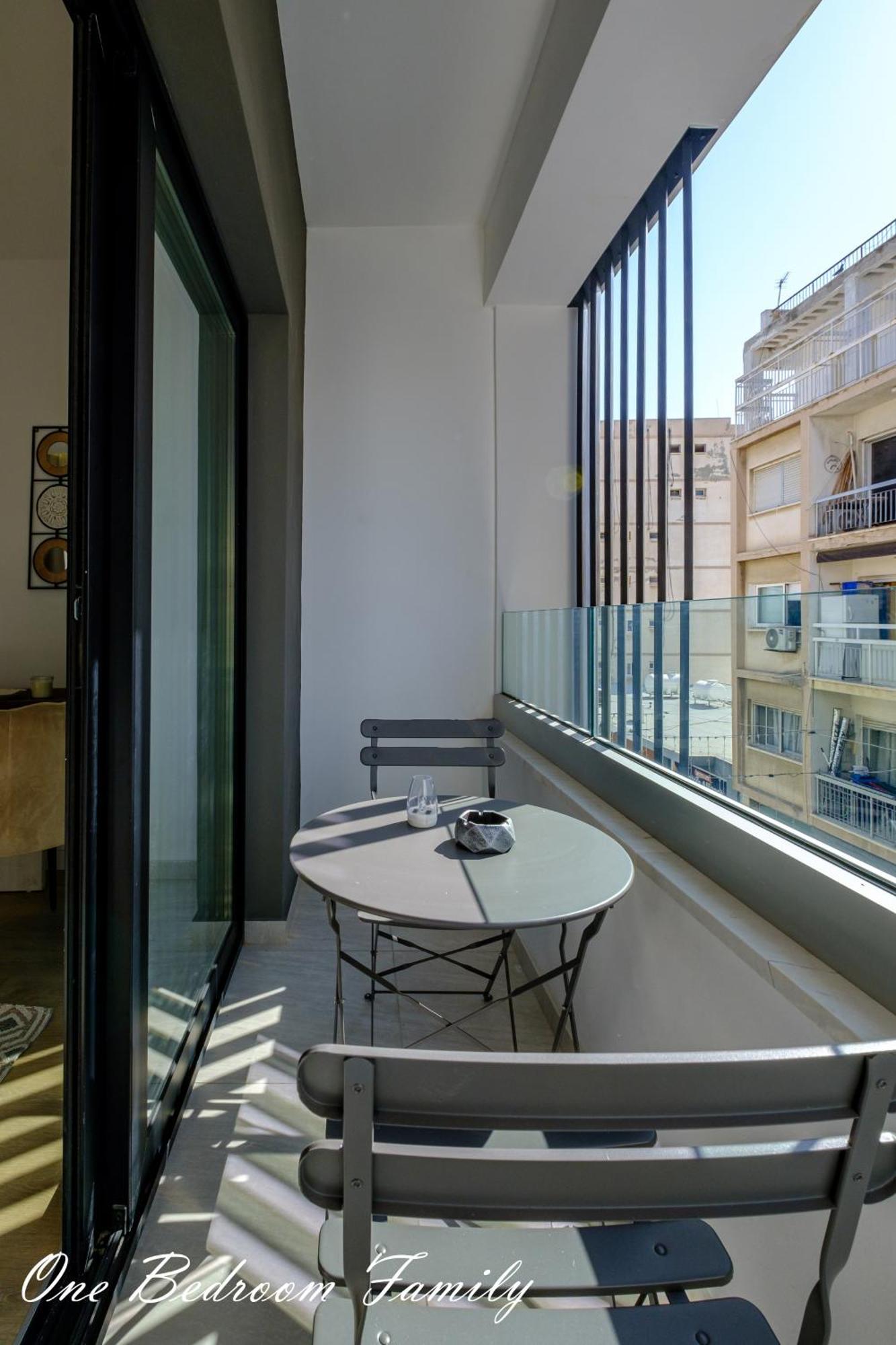 Lazuli Hermes Apartments Larnaca Exteriör bild
